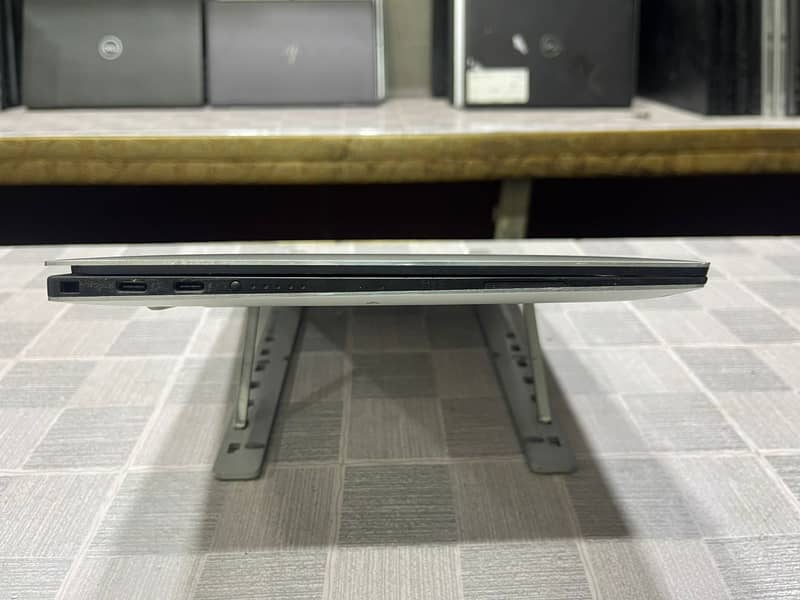 Dell XPS 13 7390 i7 10th Gen  (0322-8832611) 7