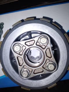 Honda cg 2024 model cluch housing complete zero condition for sale