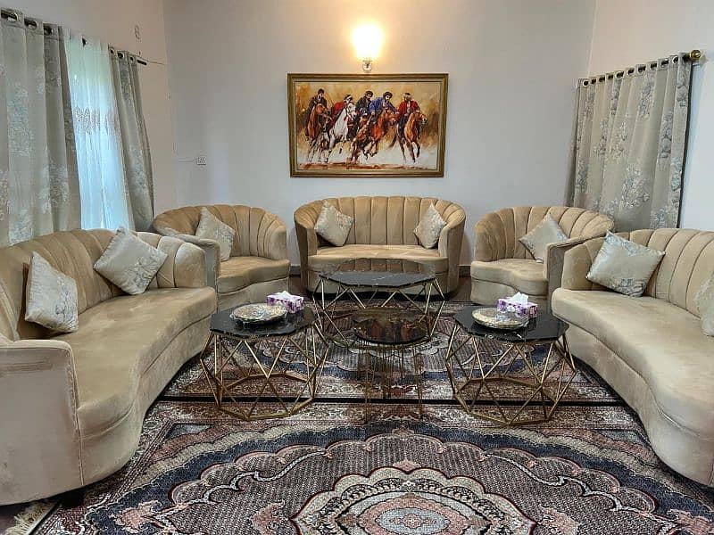10 seater sofa set with 5 tables 1