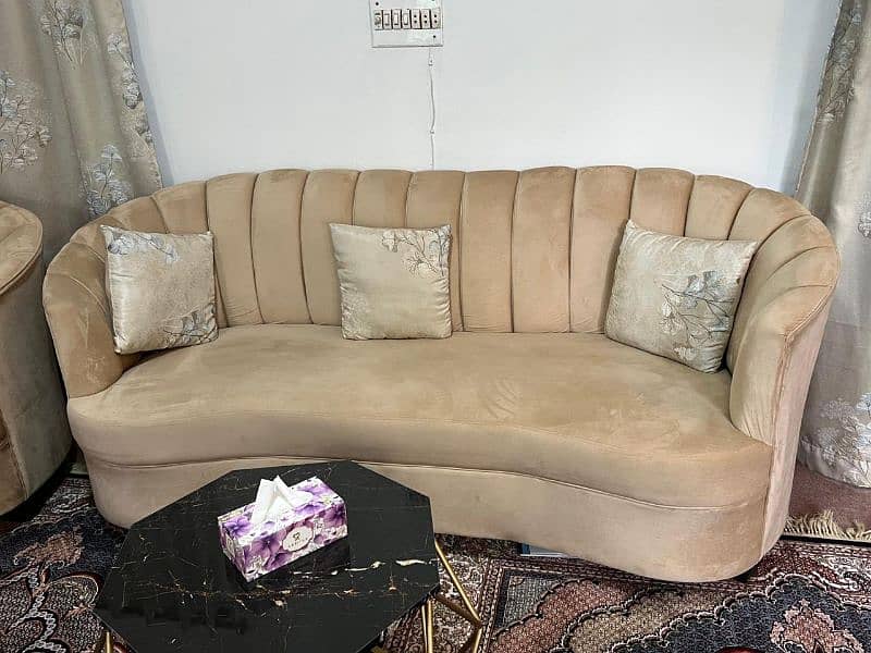 10 seater sofa set with 5 tables 2