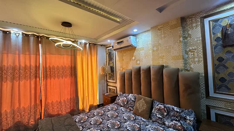 Per day Facing Eiffel tower view Luxury apartment 2