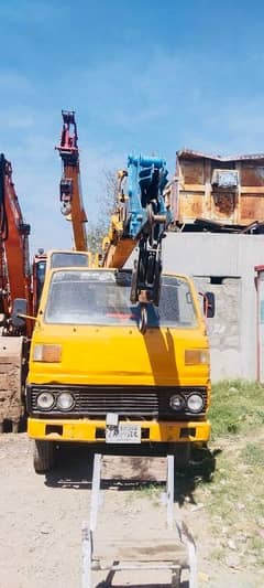 Mitsubishi Crane