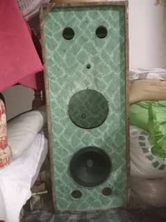 کار کے لیے سپیکر برائے فروخت