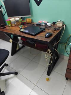 office table laptop table