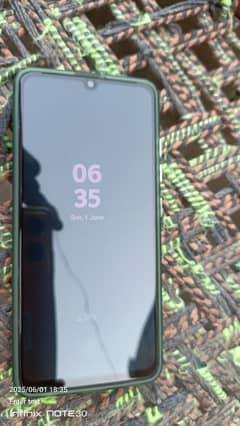 Mobile Totally genuine h condition 10/8.5 ha baki pics ma dkh la ok h