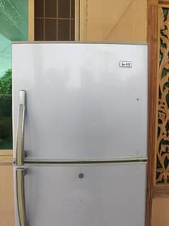 SG-400 Refrigerator for sale