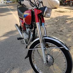 Honda CG 125 model 2005 for urgent sale