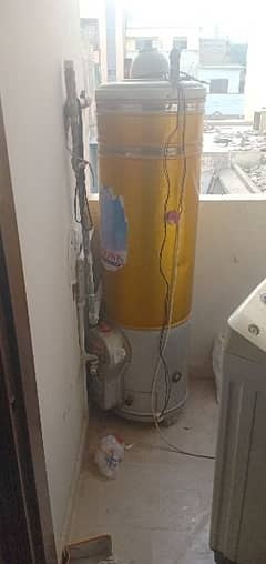 Urgent Sale New Untouch Crown Geyser