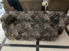 Comfortable Sofa come bed