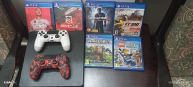 PlayStation 4 slim exellent condition 500 GB 6 games and 2 controllers