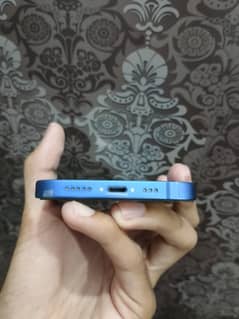 iPhone 13 factory unlock