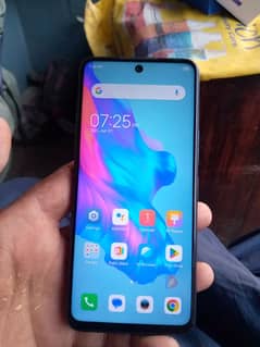 camon 18t (4/128)