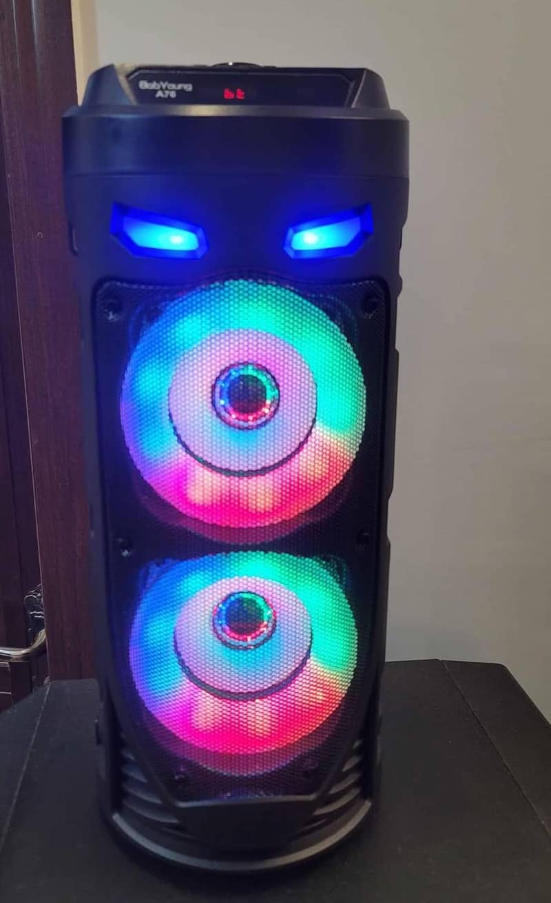 Bluetooth Speaker Just Box Open Not Used / Contact Whatsapp or Mobile 12