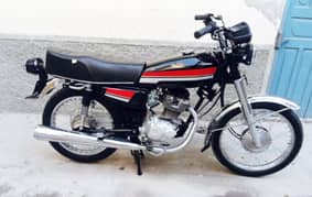 Honda 125cc bike for sale my WhatsApp contact 0322,08,57,804