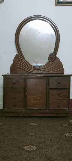 Dressing table