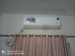 Dawlance DC inverter
