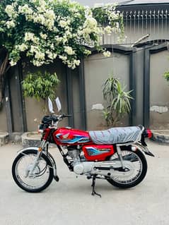 Honda 125 2024 model 10/10 total original bick best for 2025