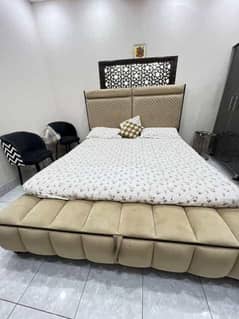 King bed