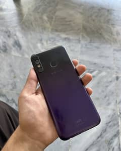 Infinix hot 8