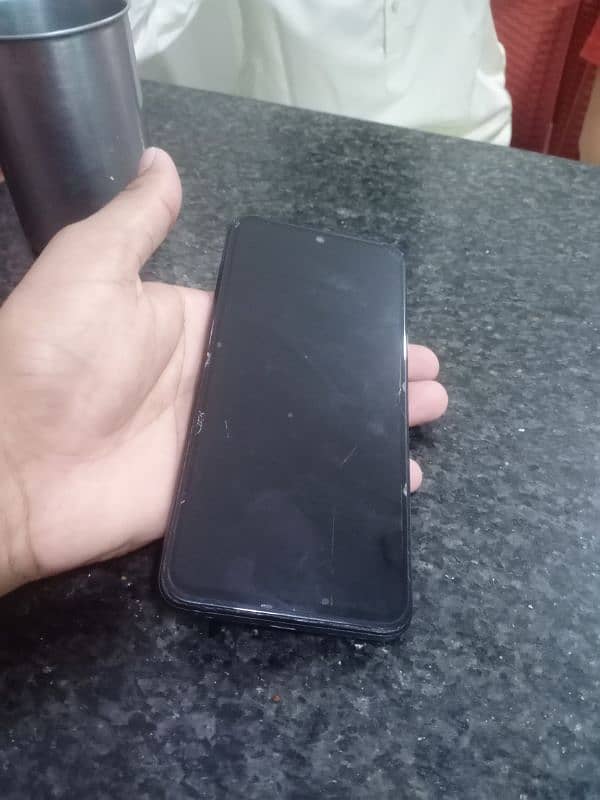 Good condition 8. . 256 storage with box charger 2