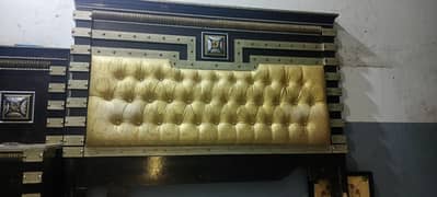 King size bed with 2 side tble selfi mirror sale