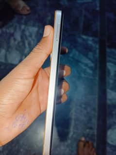 Infinix Hot 30i