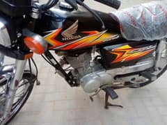 Honda 125 Hyderabad number 21 model