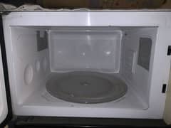 Dawlance used Microwave Oven – good Condition!