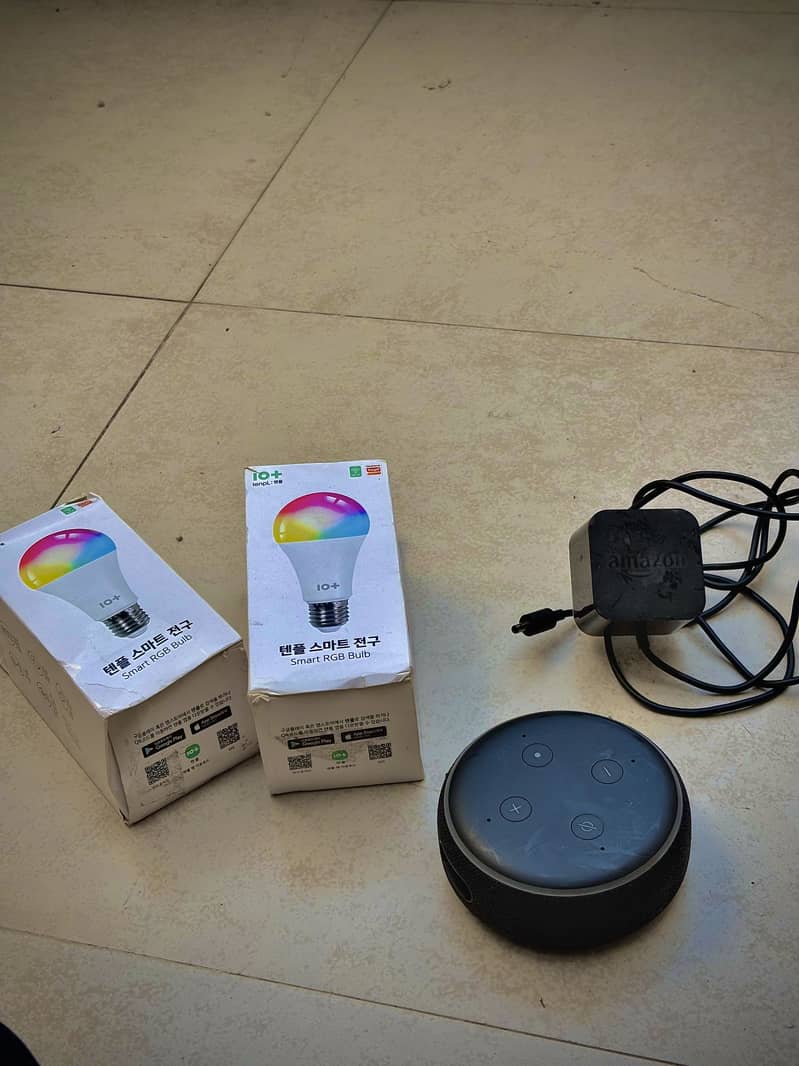 Alexa 3rd Generation Speaker + 2 smart Led Bulb Smart voice echo dot 2