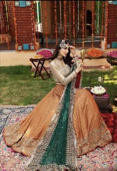 Elegant stitched lehnga for mehndi