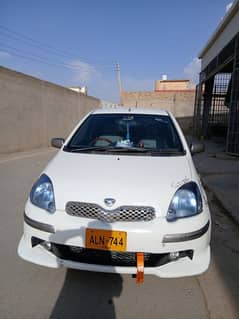 Toyota Vitz 2003