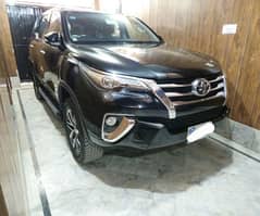 Toyota Fortuner V 2018