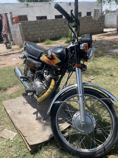 Honda 125 for sale new condition like new