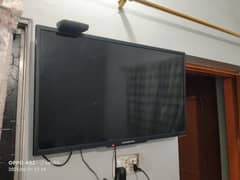 changhong Ruba (32 inch's Hd LCD 10/10)