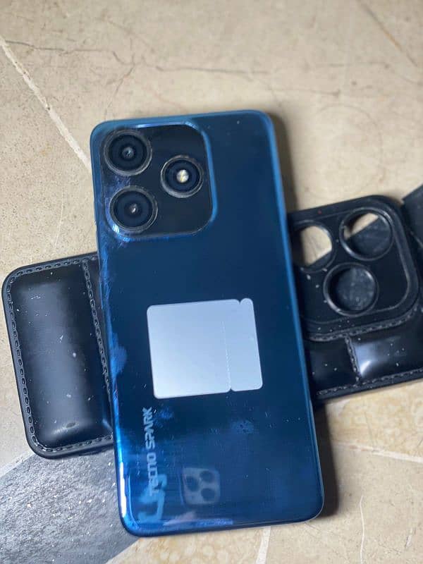 Tecno spark 10c 3