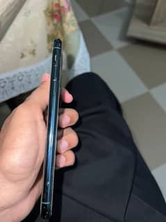 I phone 11 pro max 256 gb