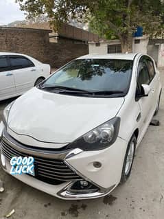 Toyota Aqua Gs 2015