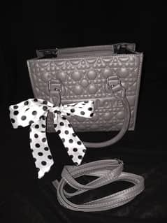 hand bag