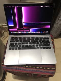 Macbook