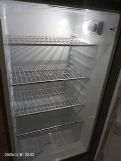 Fridge/Haier Fridge 10/10 Condition