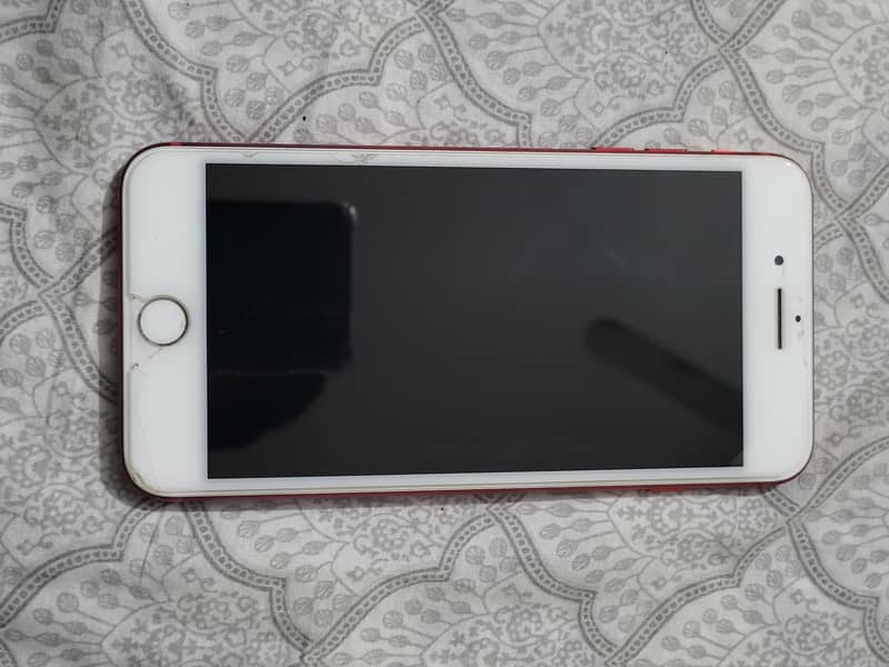 Iphone 7 plus in very good condition all orignal with box 1