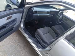 Nissan Sunny 2000