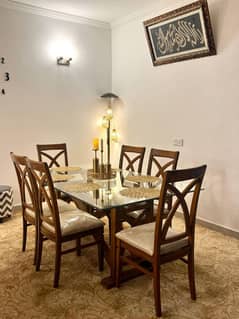 Premium Quality 6 Seat Glass Top Wooden Dinning Table