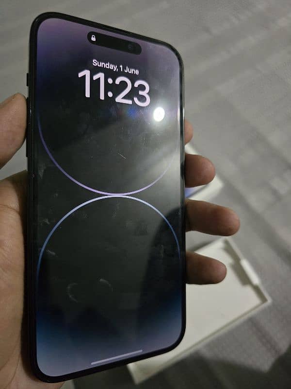 iphone 14 pro max Non Pta 256 with Box and Data Cable 2