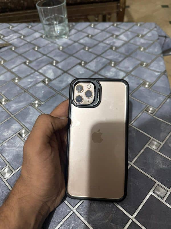 i phone 11 pro max Factory unlock condition 10/10 exchange possible 1