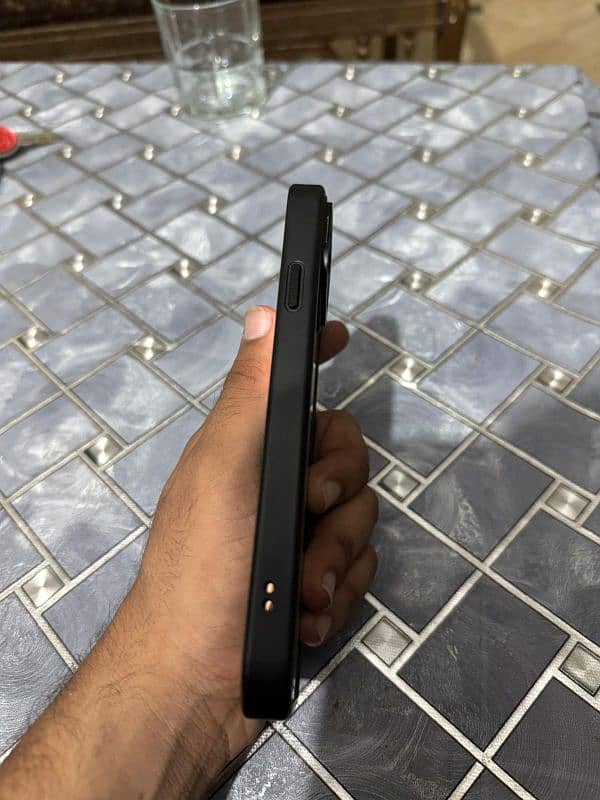 i phone 11 pro max Factory unlock condition 10/10 exchange possible 5