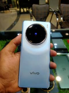 vivo x100