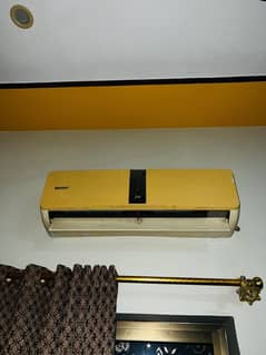 orient 1.5 ton AC in good condition