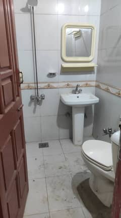7 marla ground Portion available for rent of main road at g/11 near to markez