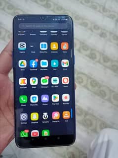Realme 5 with box 10 by 10 one hand use